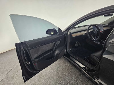 2020 Tesla Model 3 Standard Range