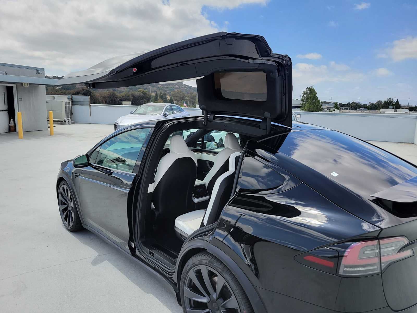 2022 Tesla Model X AWD