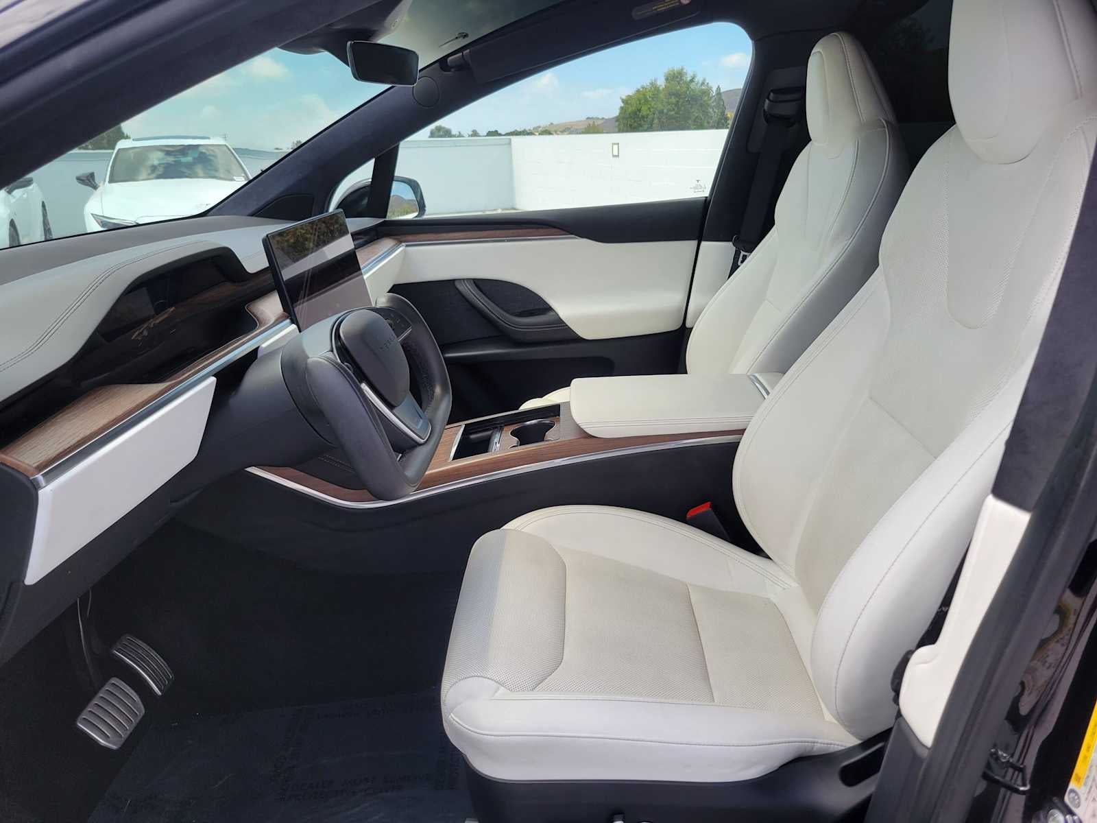 2022 Tesla Model X AWD