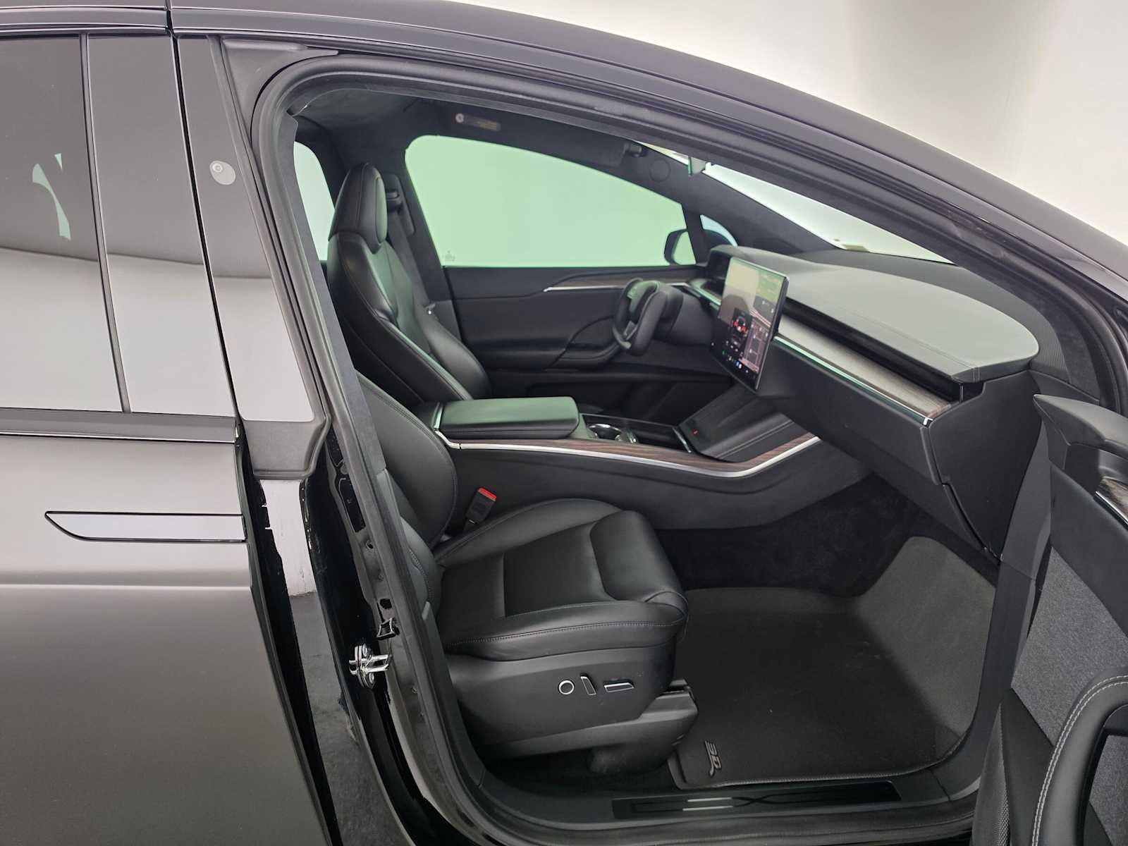 2022 Tesla Model X AWD