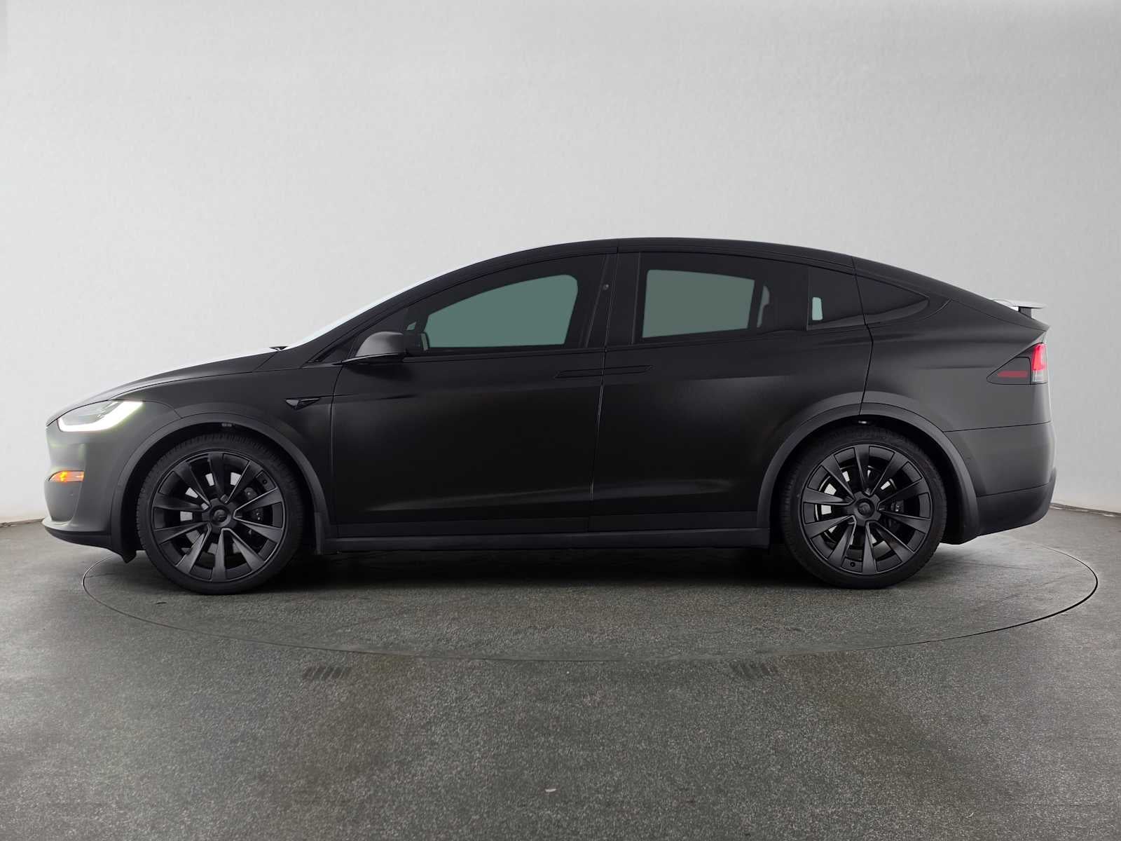 2022 Tesla Model X AWD