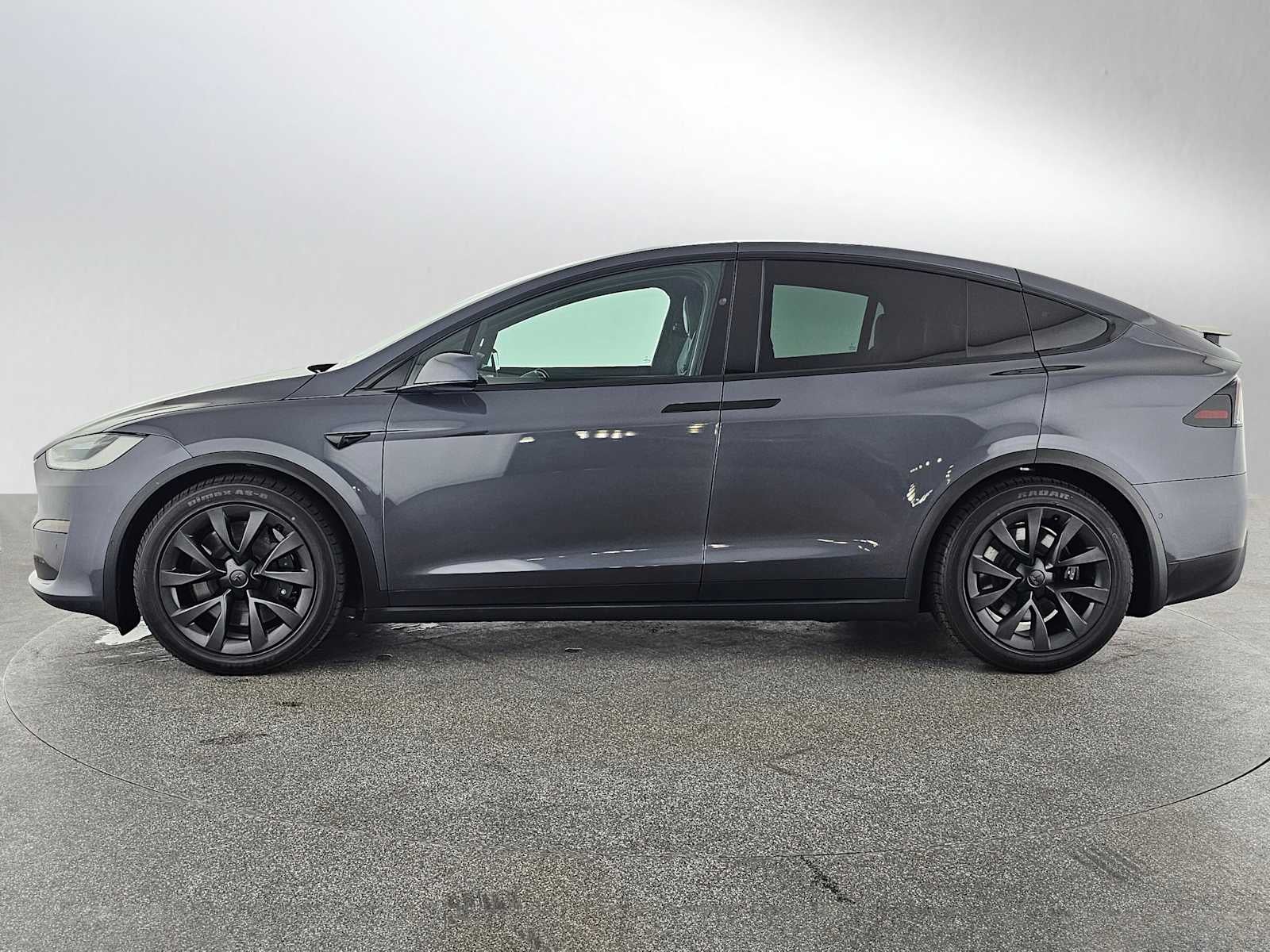 2022 Tesla Model X AWD