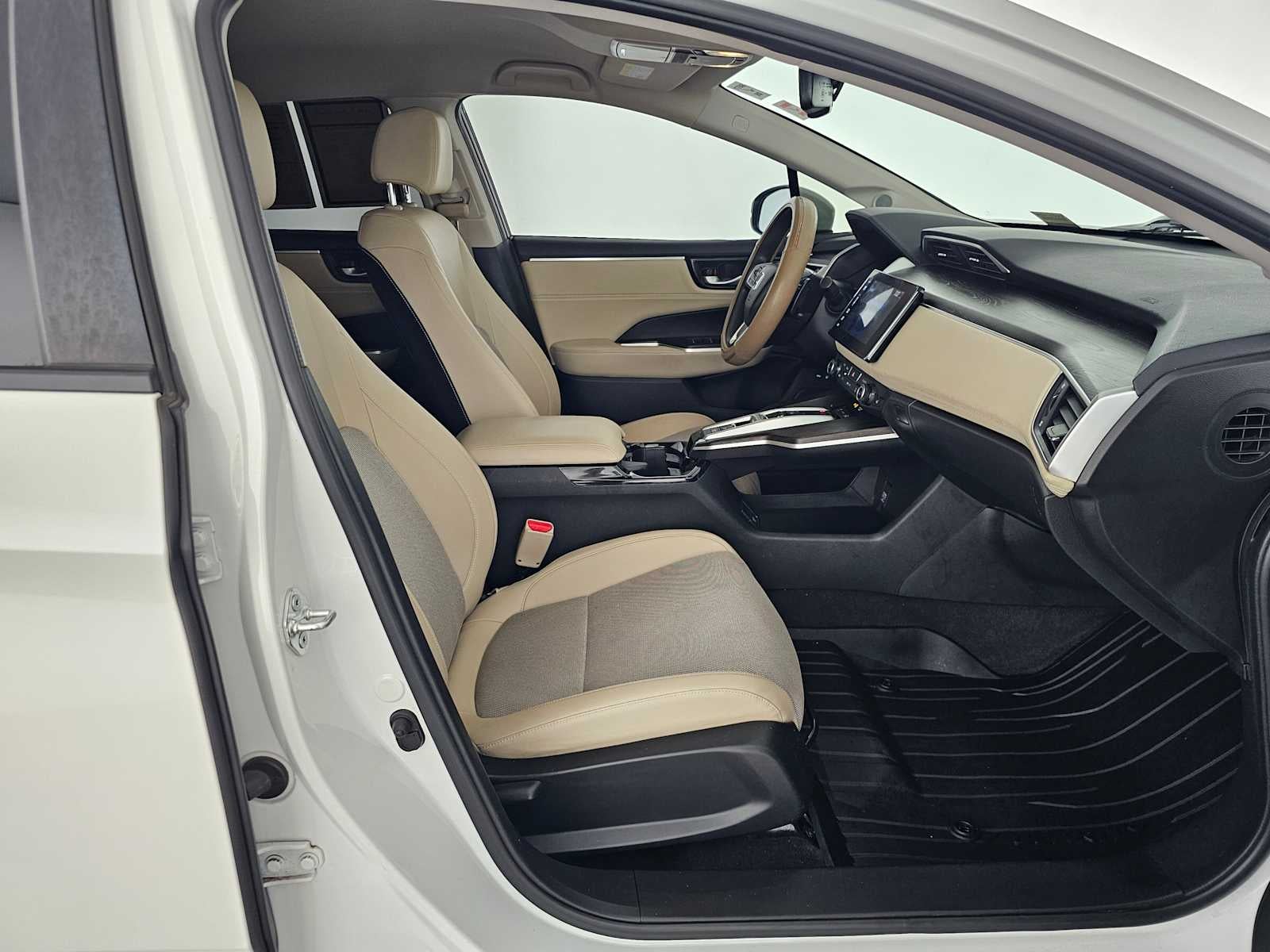 2018 Honda Clarity Plug-In Hybrid Sedan