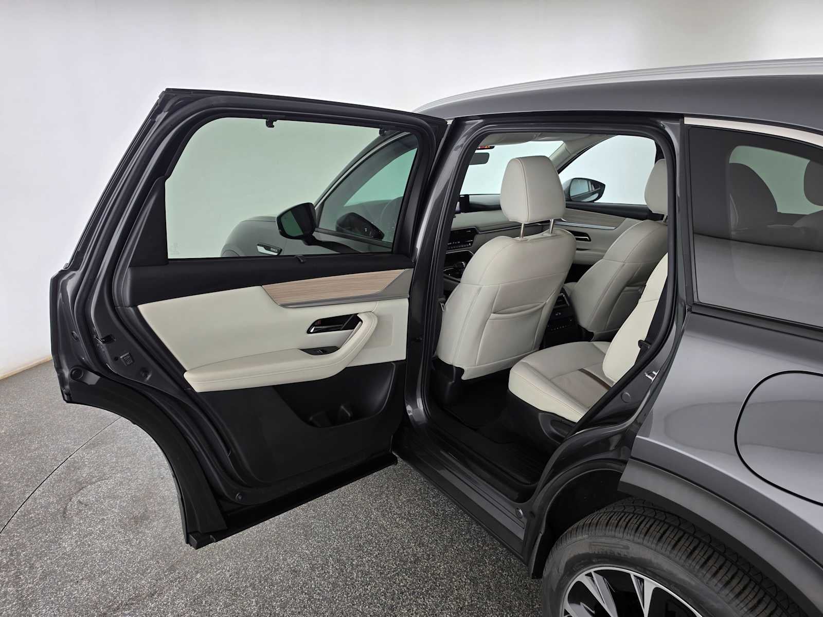 2024 Mazda Mazda CX-90 PHEV Premium Plus