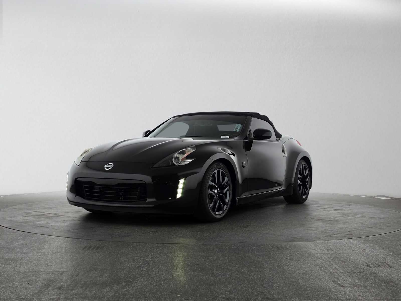 2018 Nissan 370Z Roadster Touring