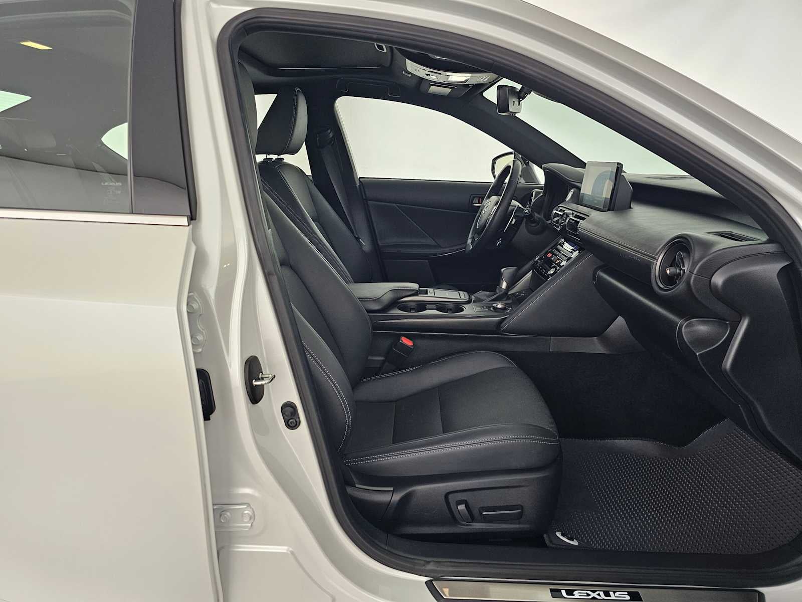 2023 Lexus IS 300 IS 300