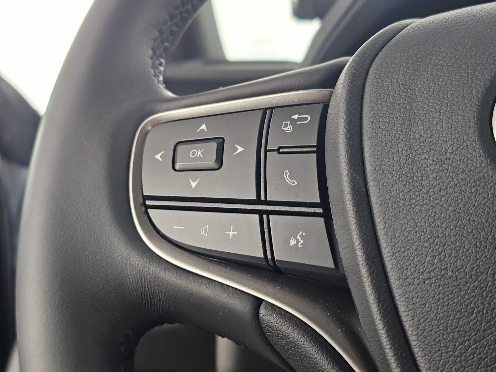 2025 Lexus UX 300h UX 300h