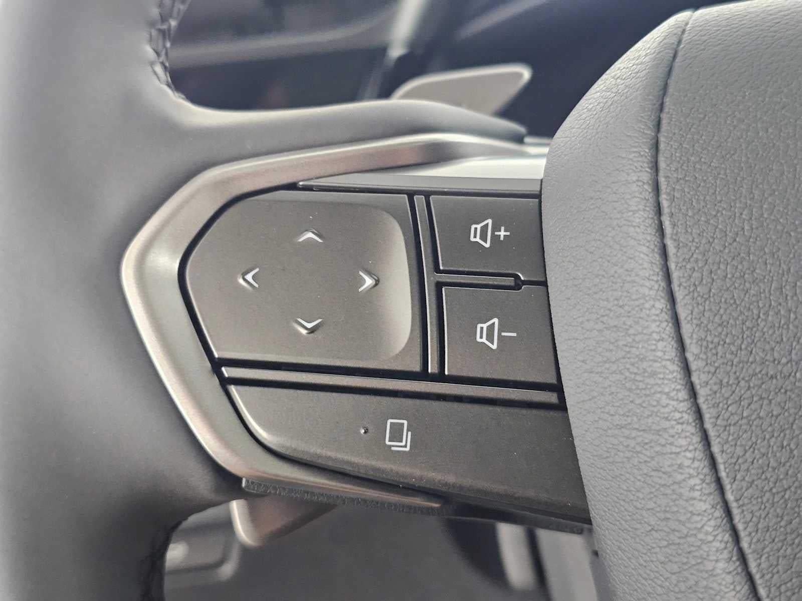 2023 Lexus RZ 450e Luxury