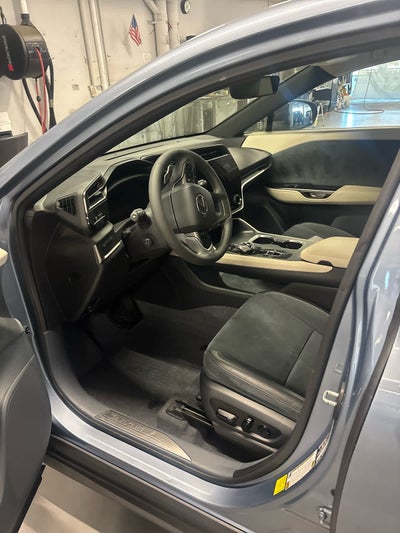 2023 Lexus RZ 450e Luxury