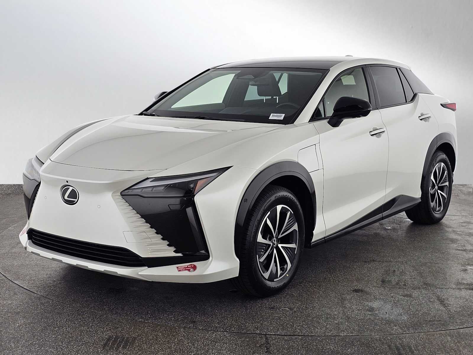 2023 Lexus RZ 450e Premium