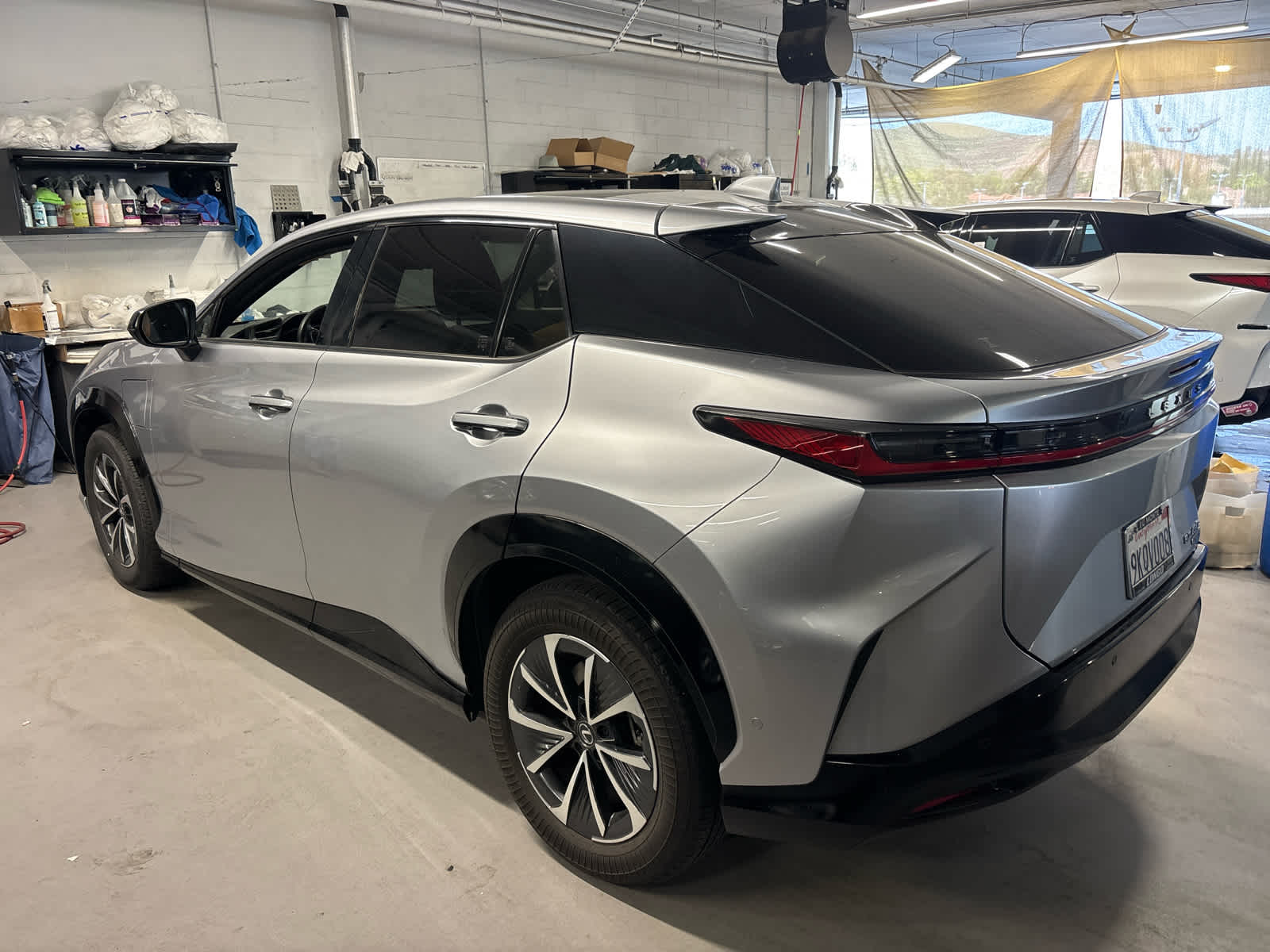 2023 Lexus RZ 450e Premium