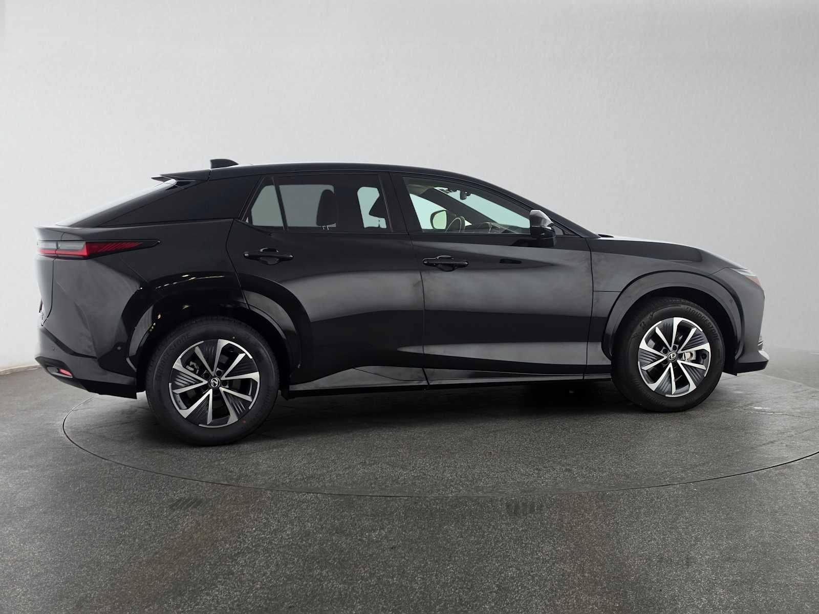 2023 Lexus RZ 450e Premium