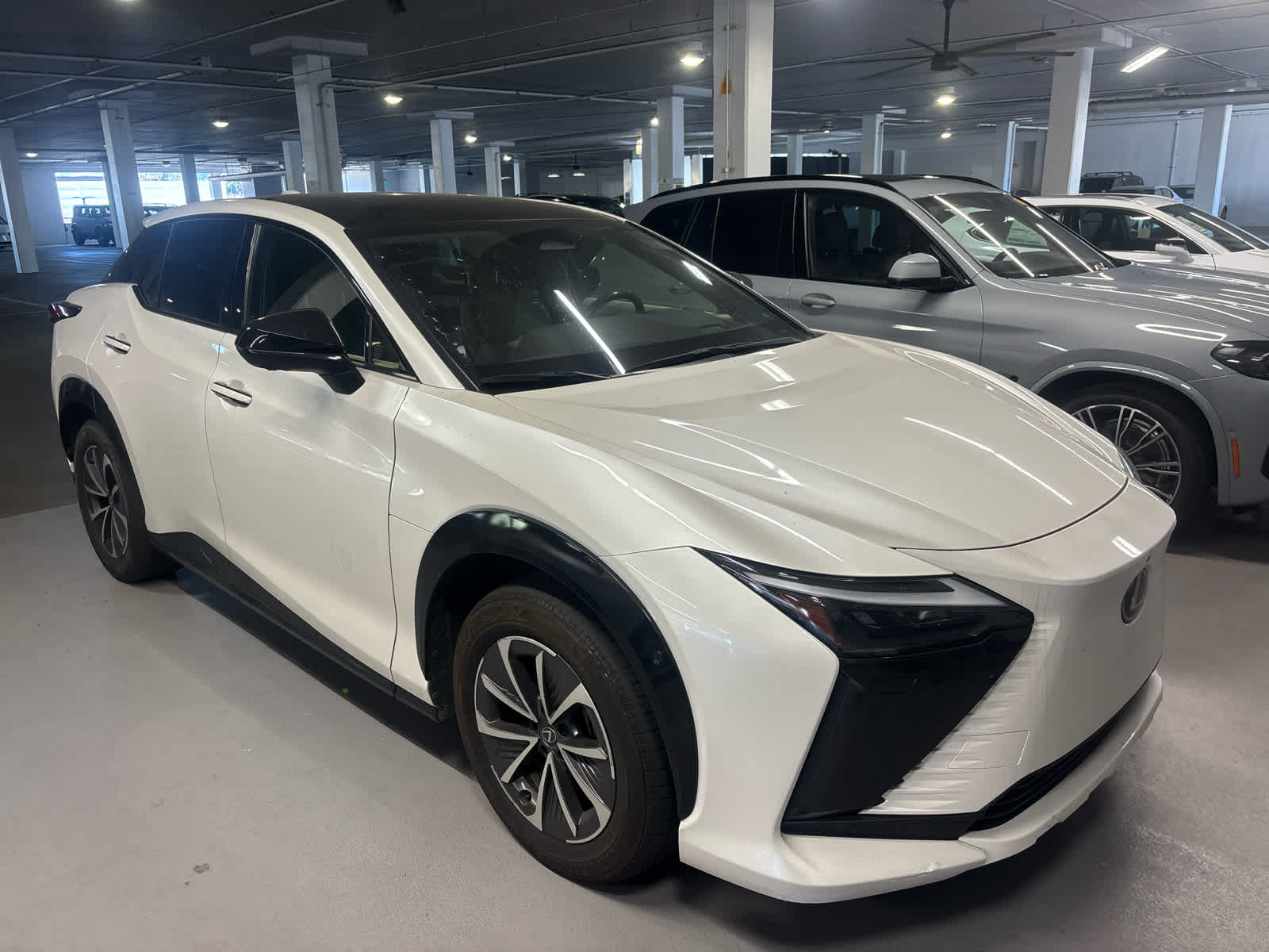 2023 Lexus RZ 450e Premium
