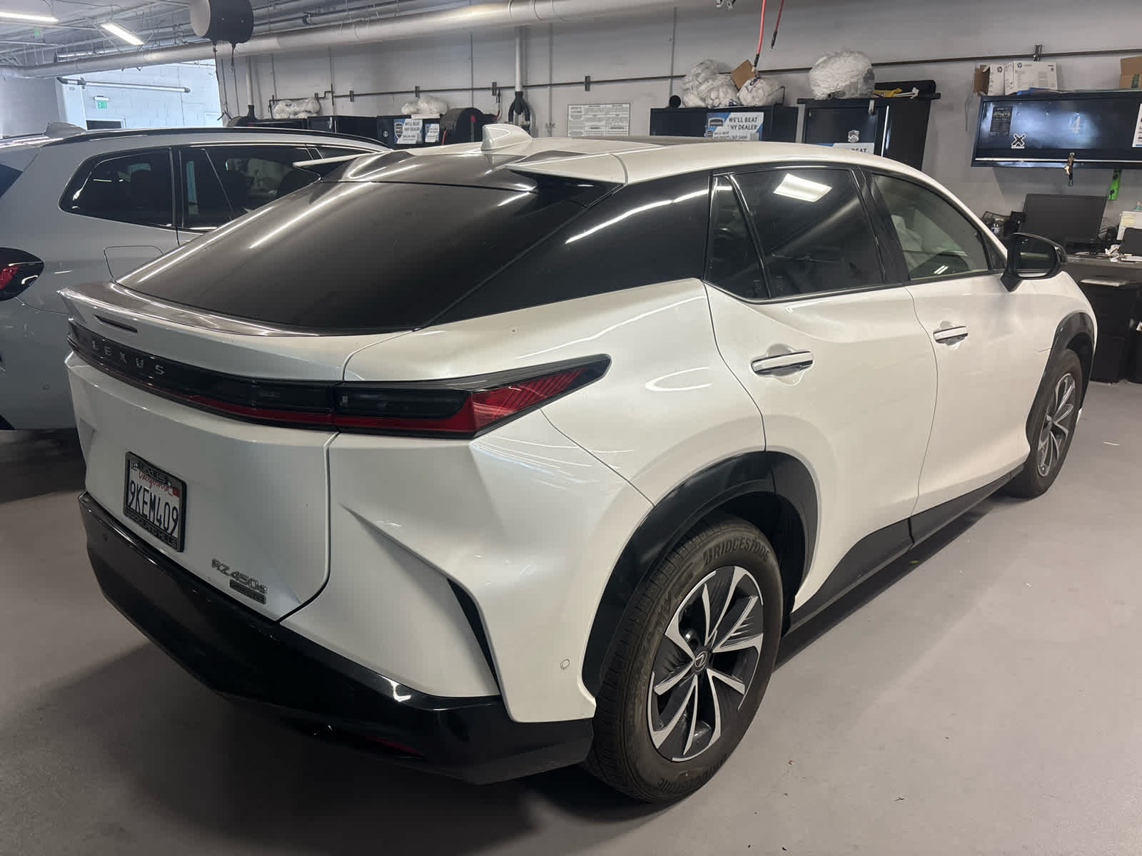 2023 Lexus RZ 450e Premium