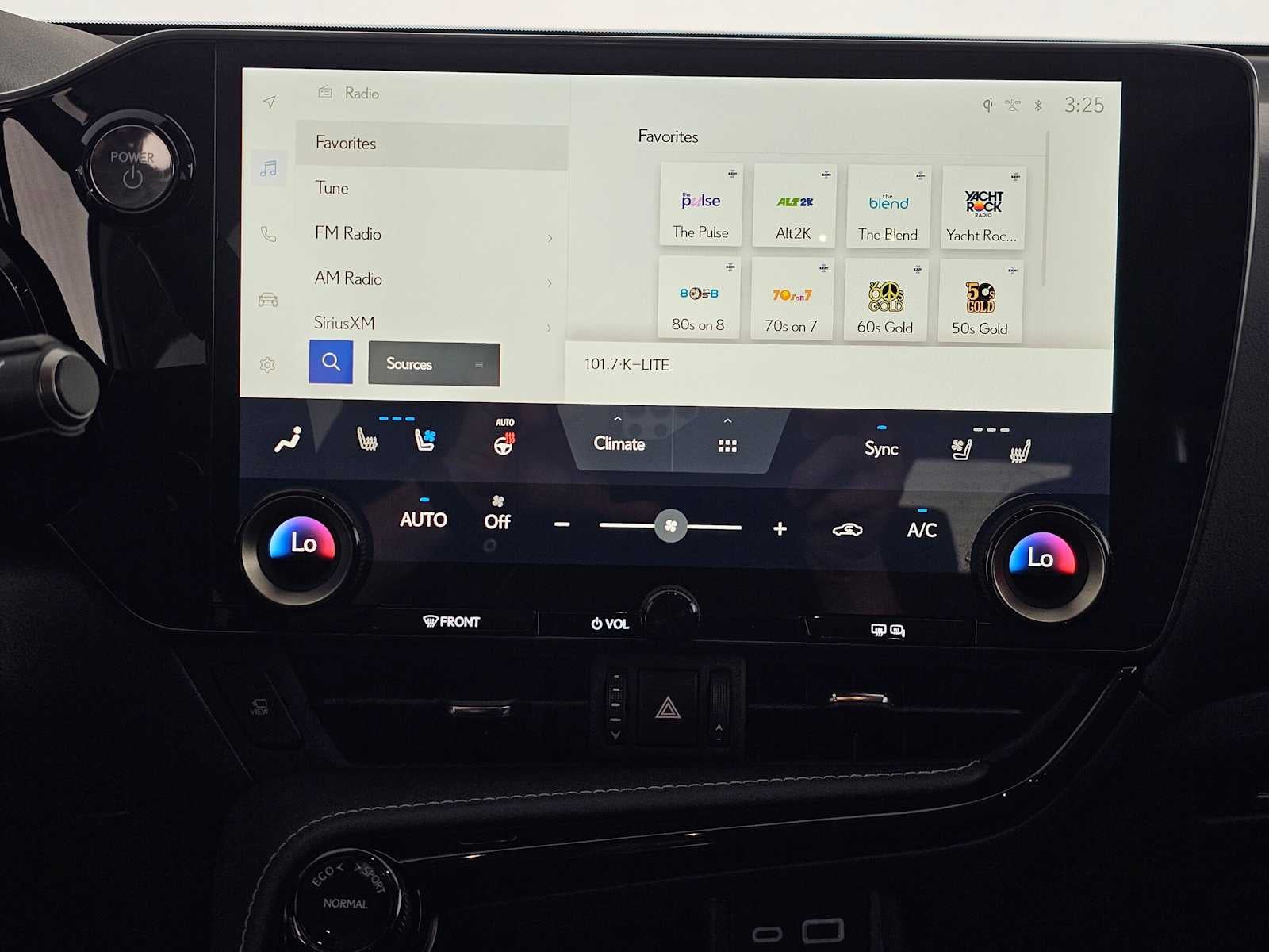 2025 Lexus NX 350h Premium