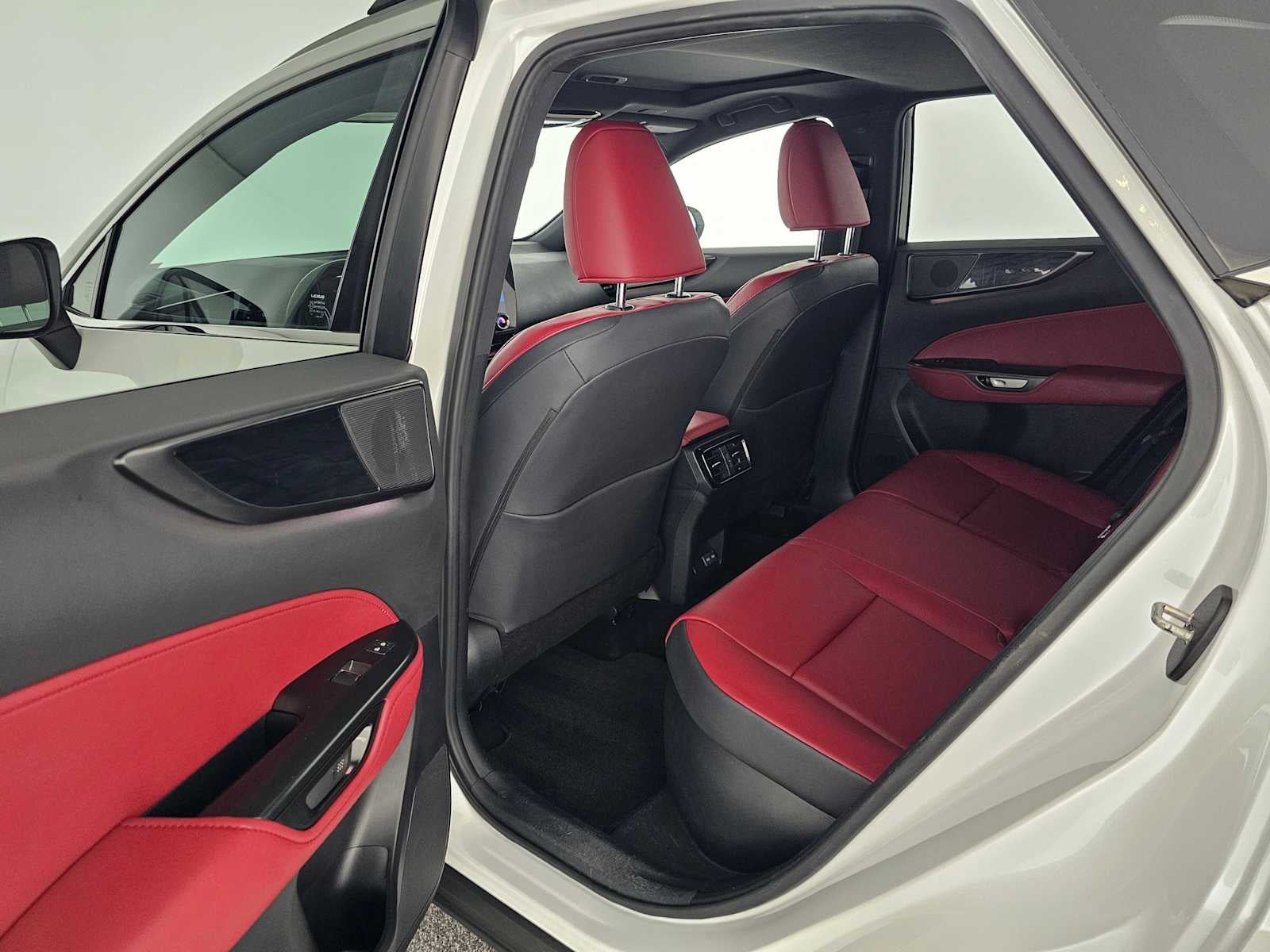 2025 Lexus NX 350h Premium