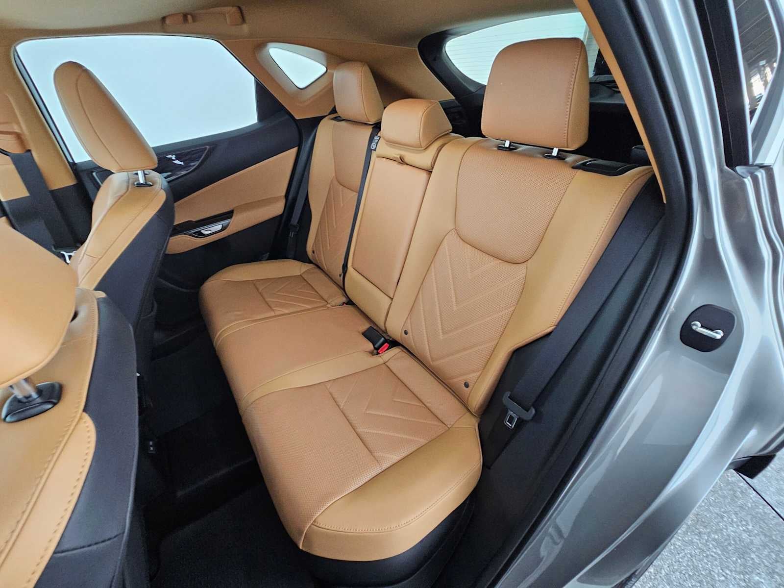 2026 Lexus NX 450h+ Premium