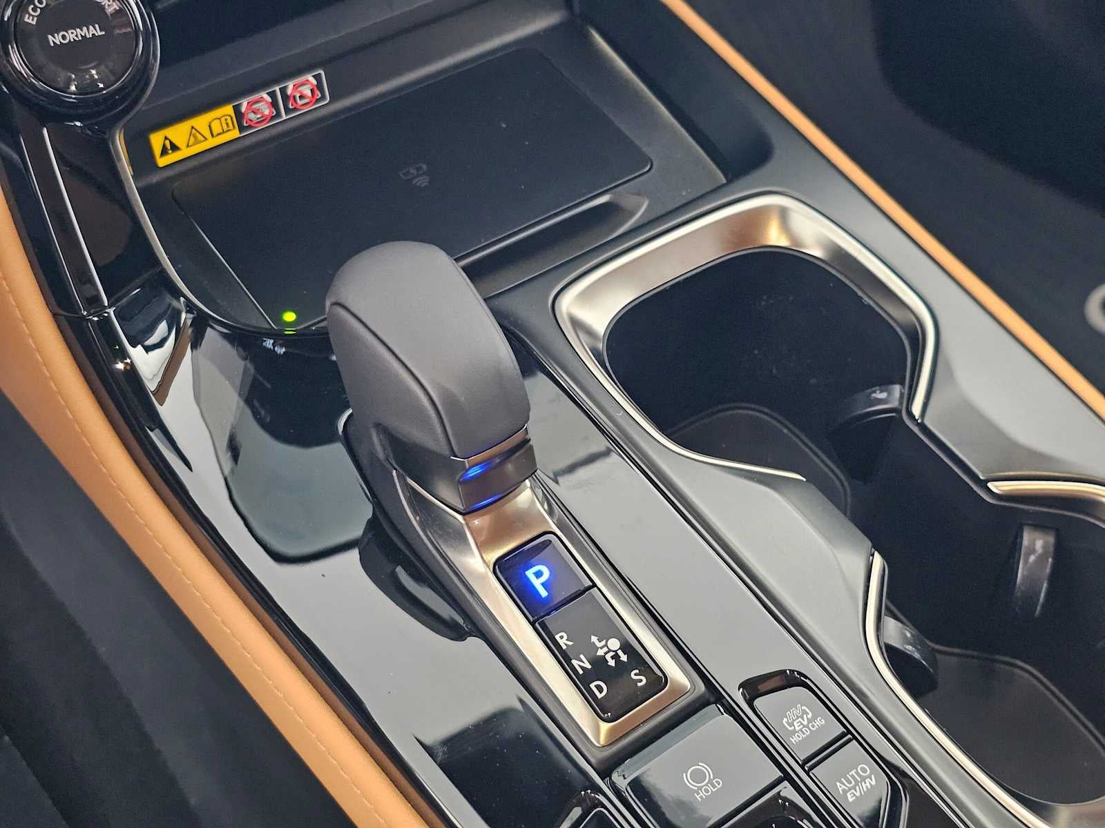 2026 Lexus NX 450h+ Premium