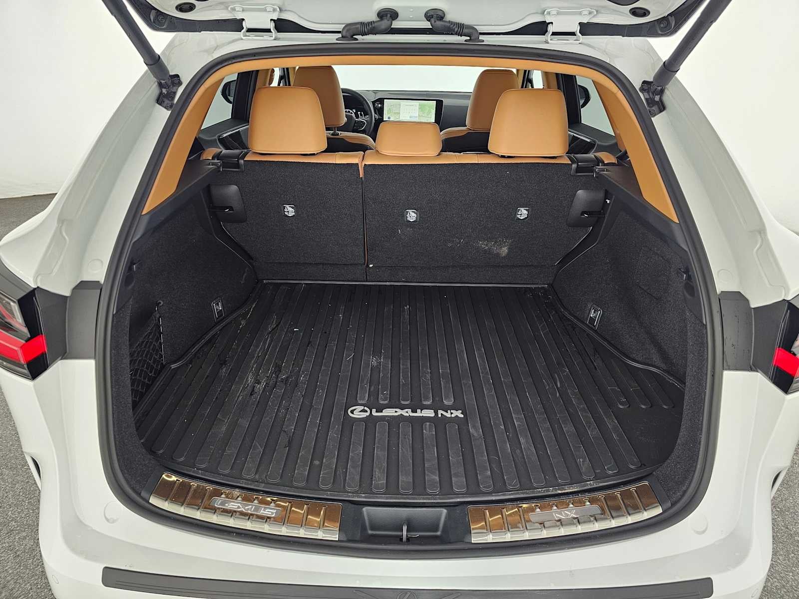 2026 Lexus NX 450h+ Premium