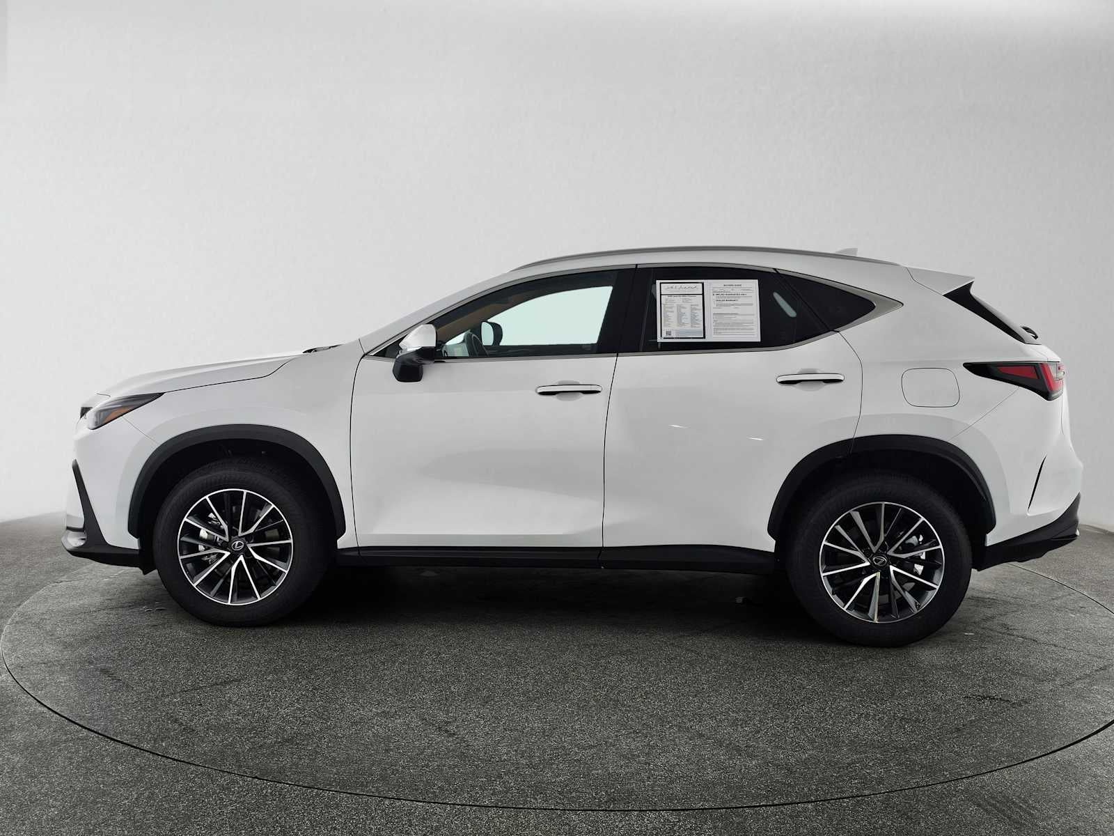 2026 Lexus NX 450h+ Premium
