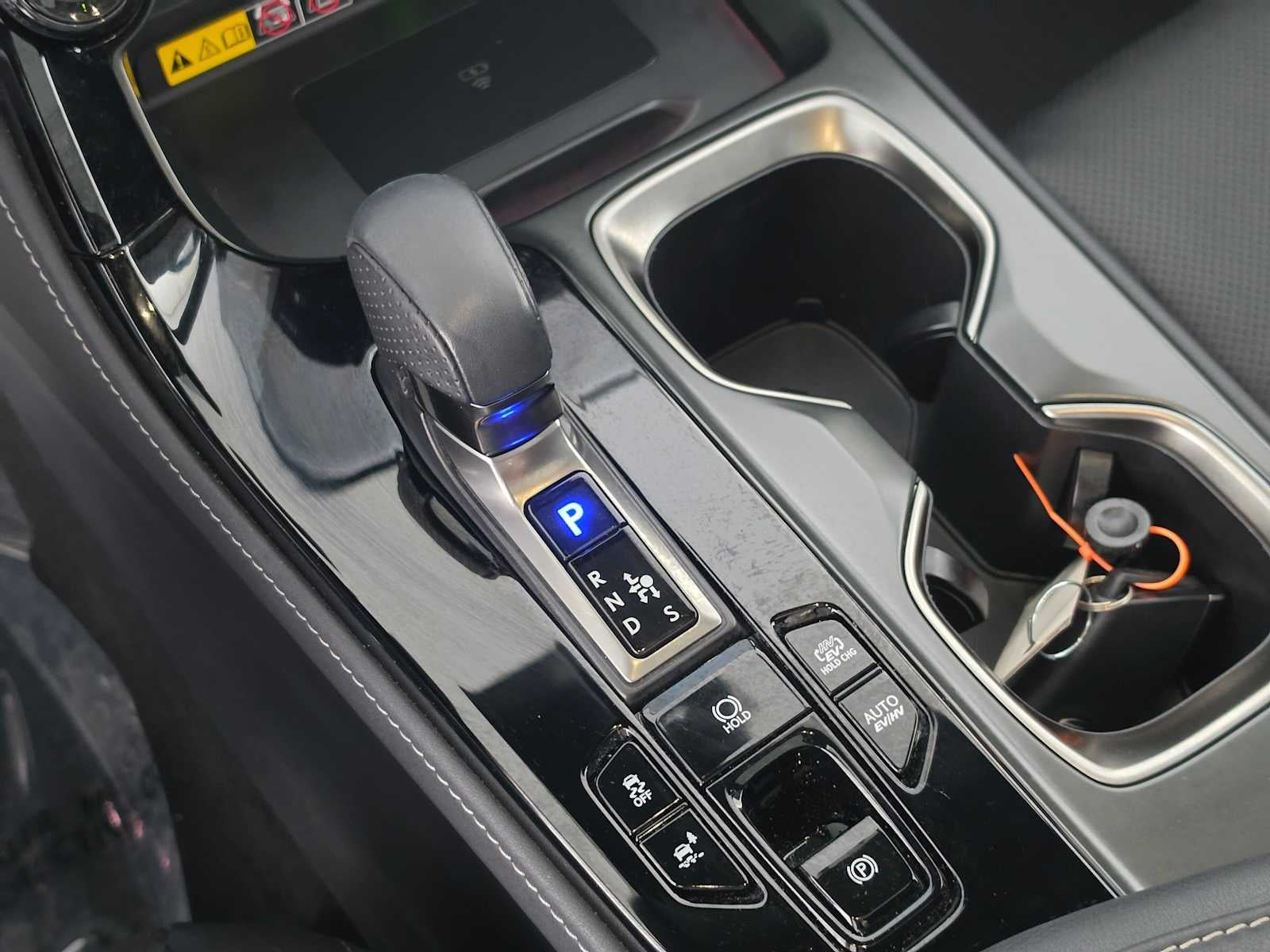 2024 Lexus NX 450h+ F SPORT Handling