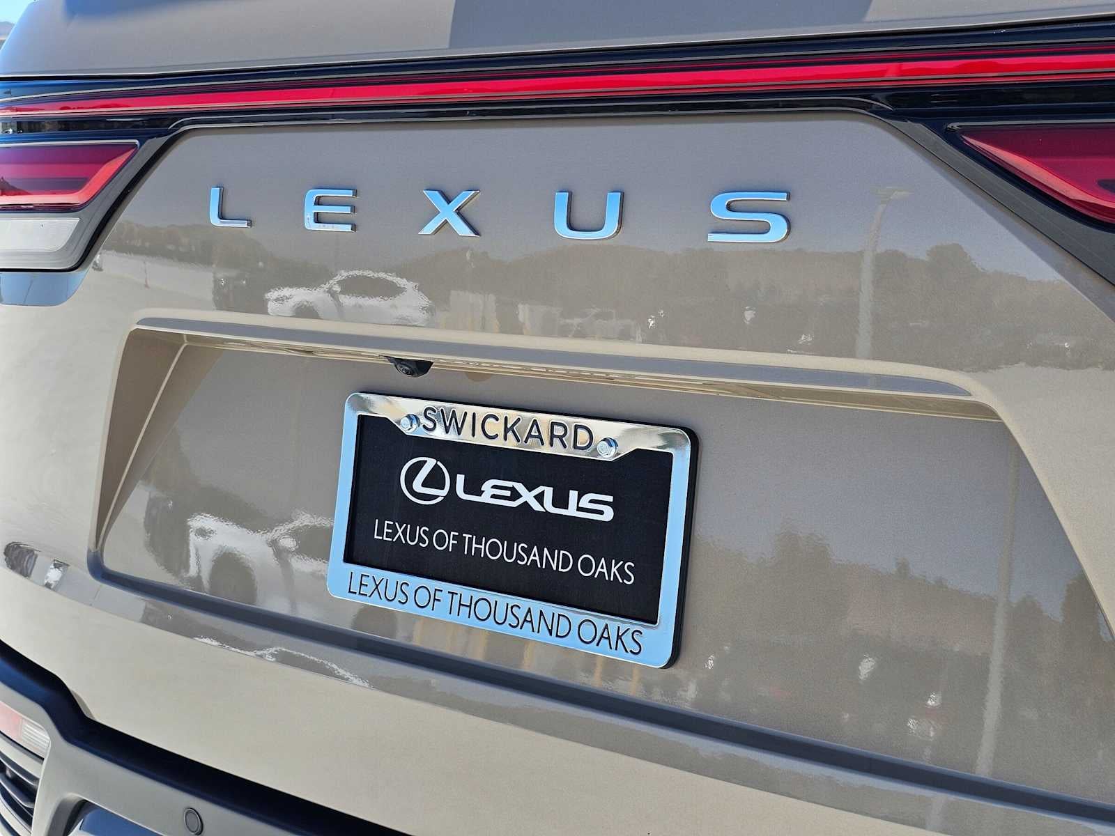 2025 Lexus LX 700h Overtrail
