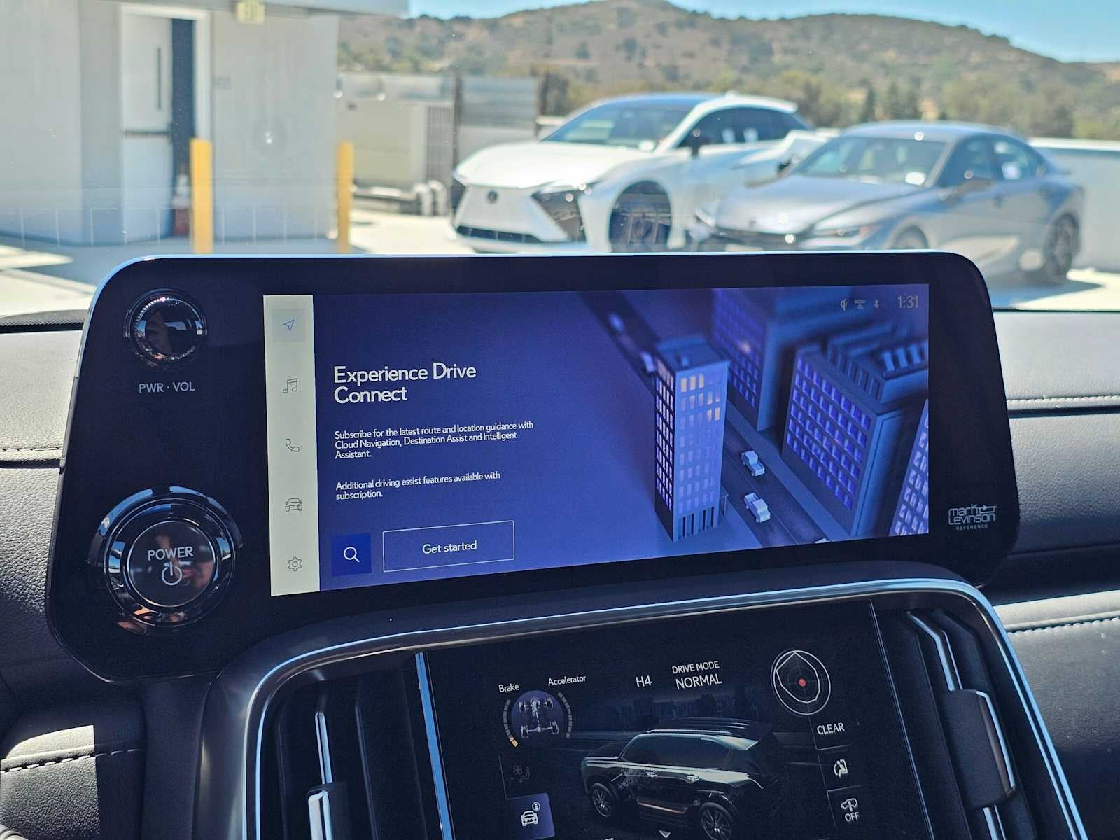 2025 Lexus LX 700h Overtrail