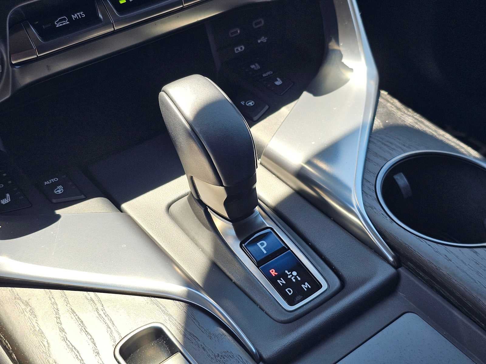 2025 Lexus LX 700h Overtrail