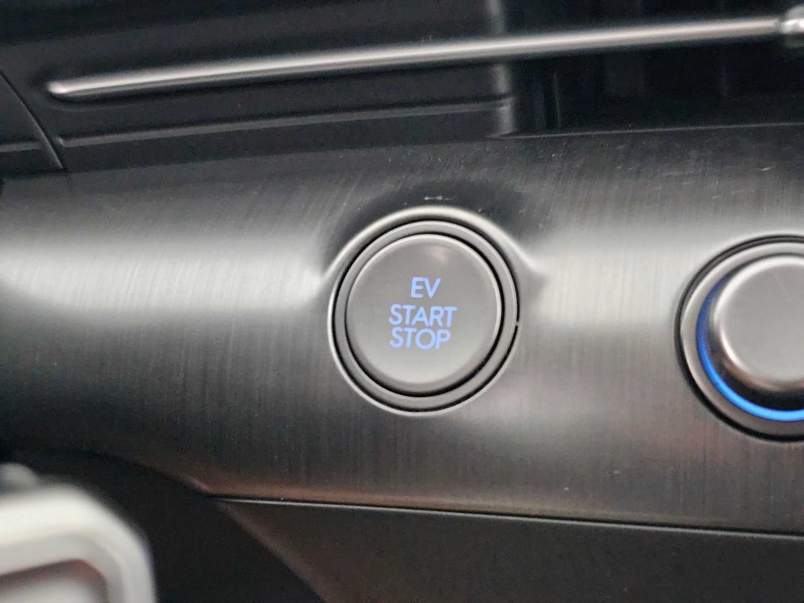 2024 Hyundai Kona Electric SEL