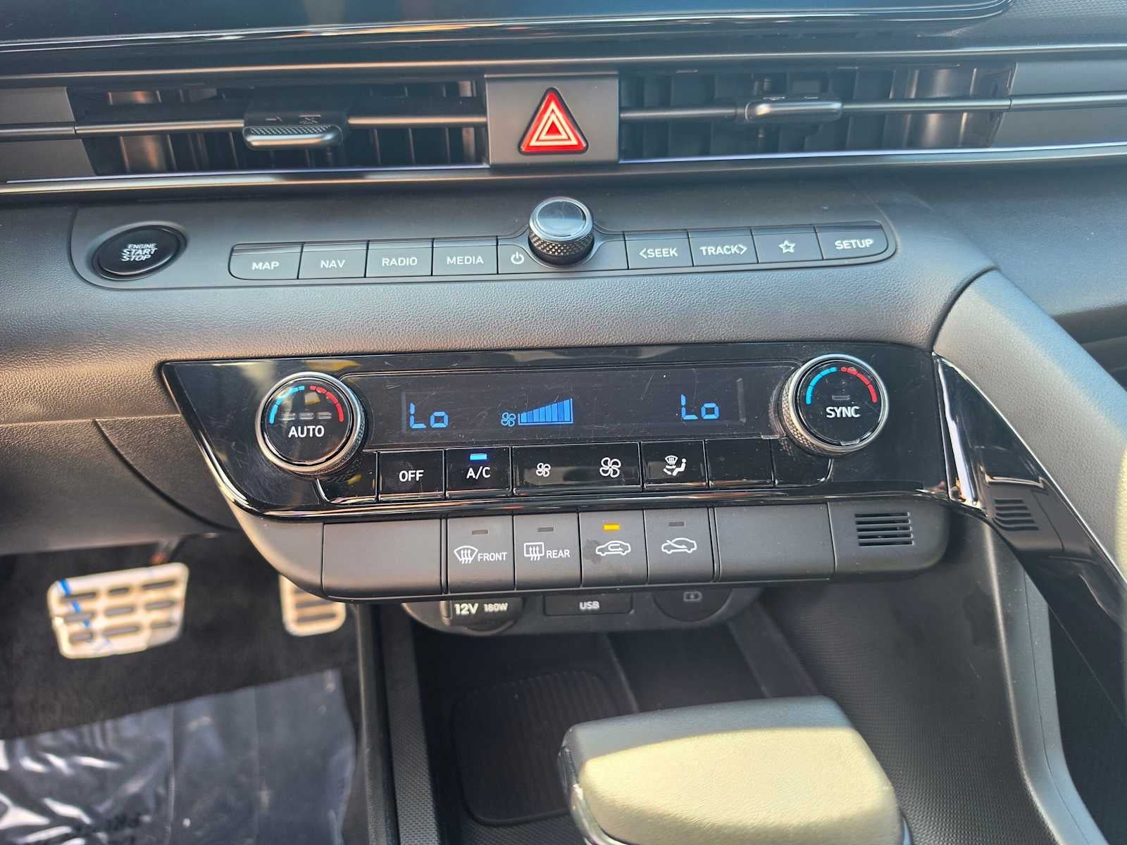 2025 Hyundai Elantra Hybrid SEL Sport
