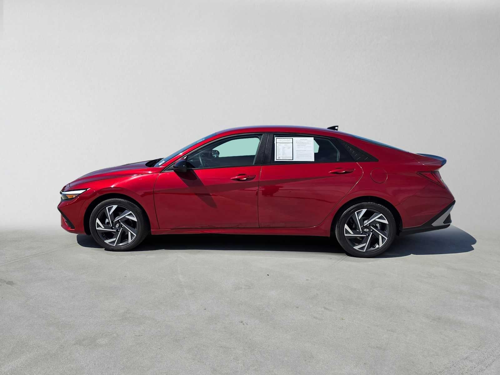 2025 Hyundai Elantra Hybrid SEL Sport