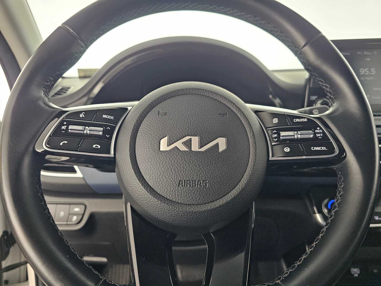 2023 Kia Seltos S