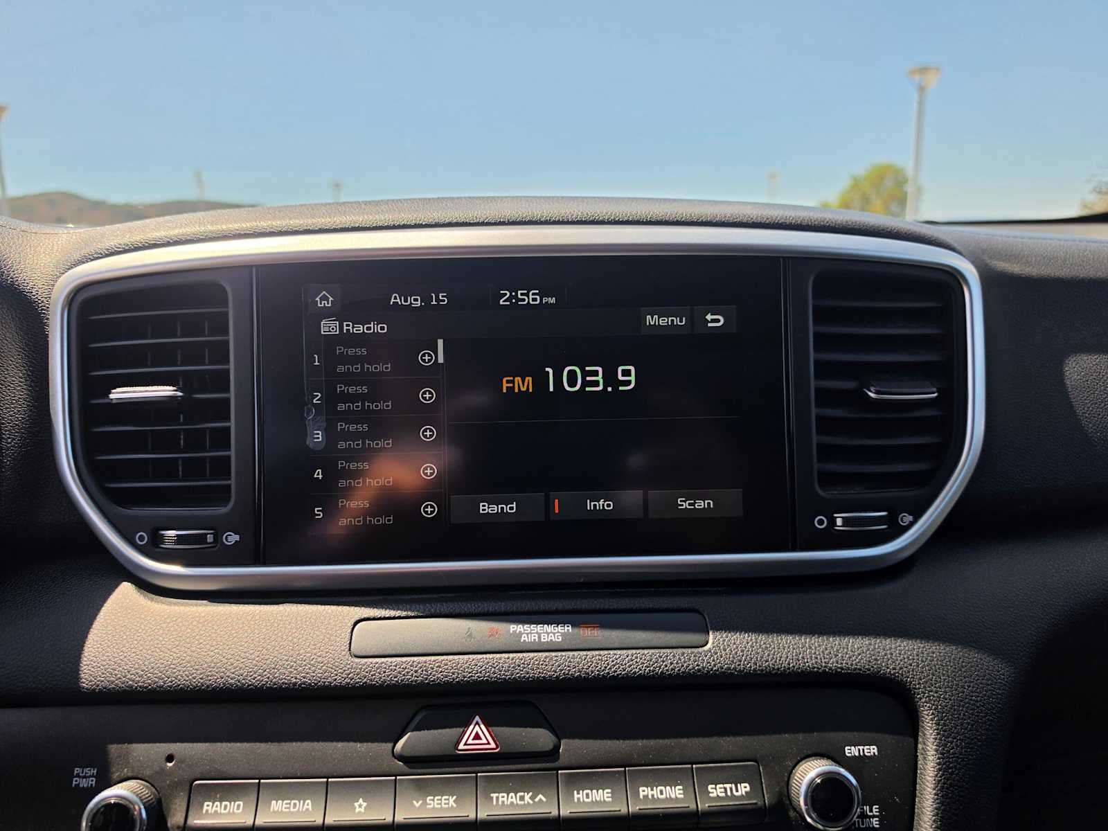 2022 Kia Sportage LX