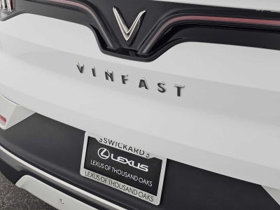 2023 VinFast VF 8 Eco