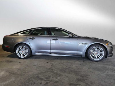 2019 Jaguar XJ XJ R-Sport