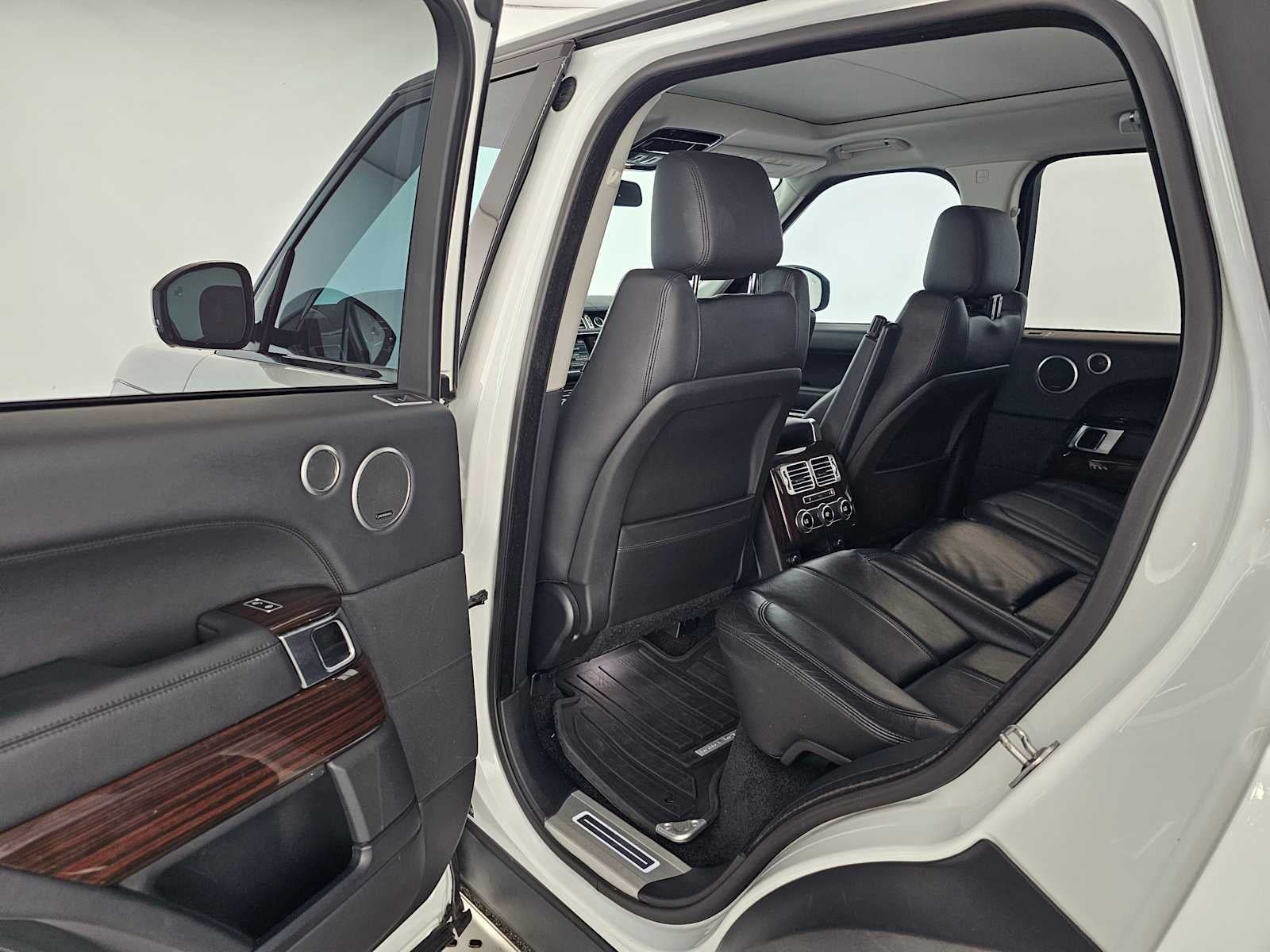 2015 Land Rover Range Rover 4WD 4dr