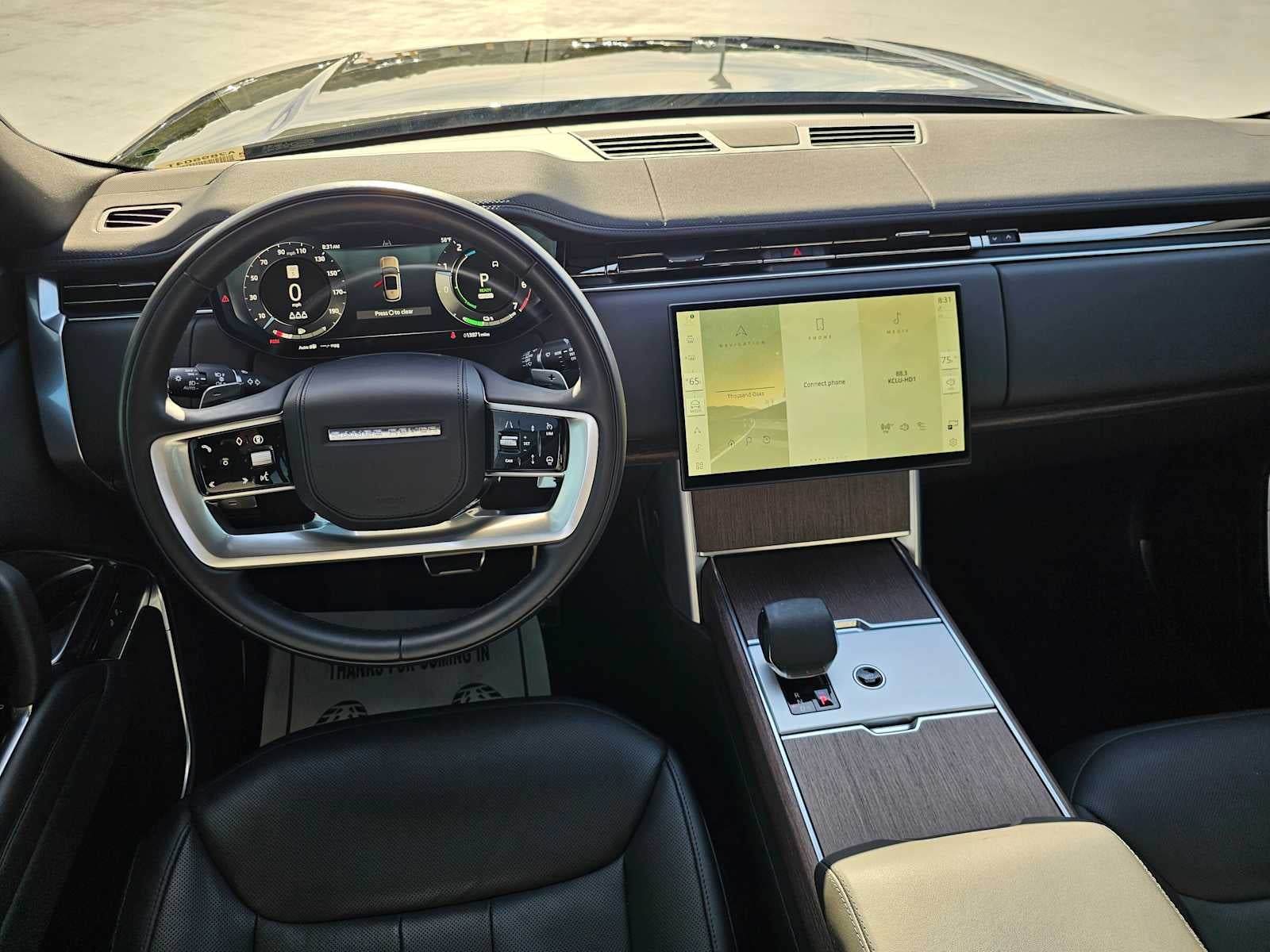 2025 Land Rover Range Rover SE