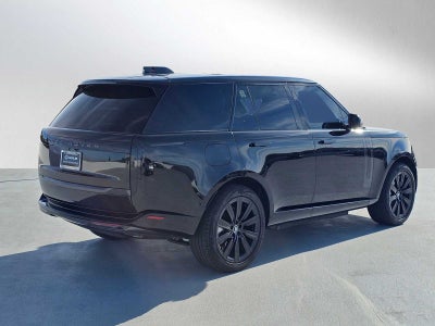 2025 Land Rover Range Rover SE