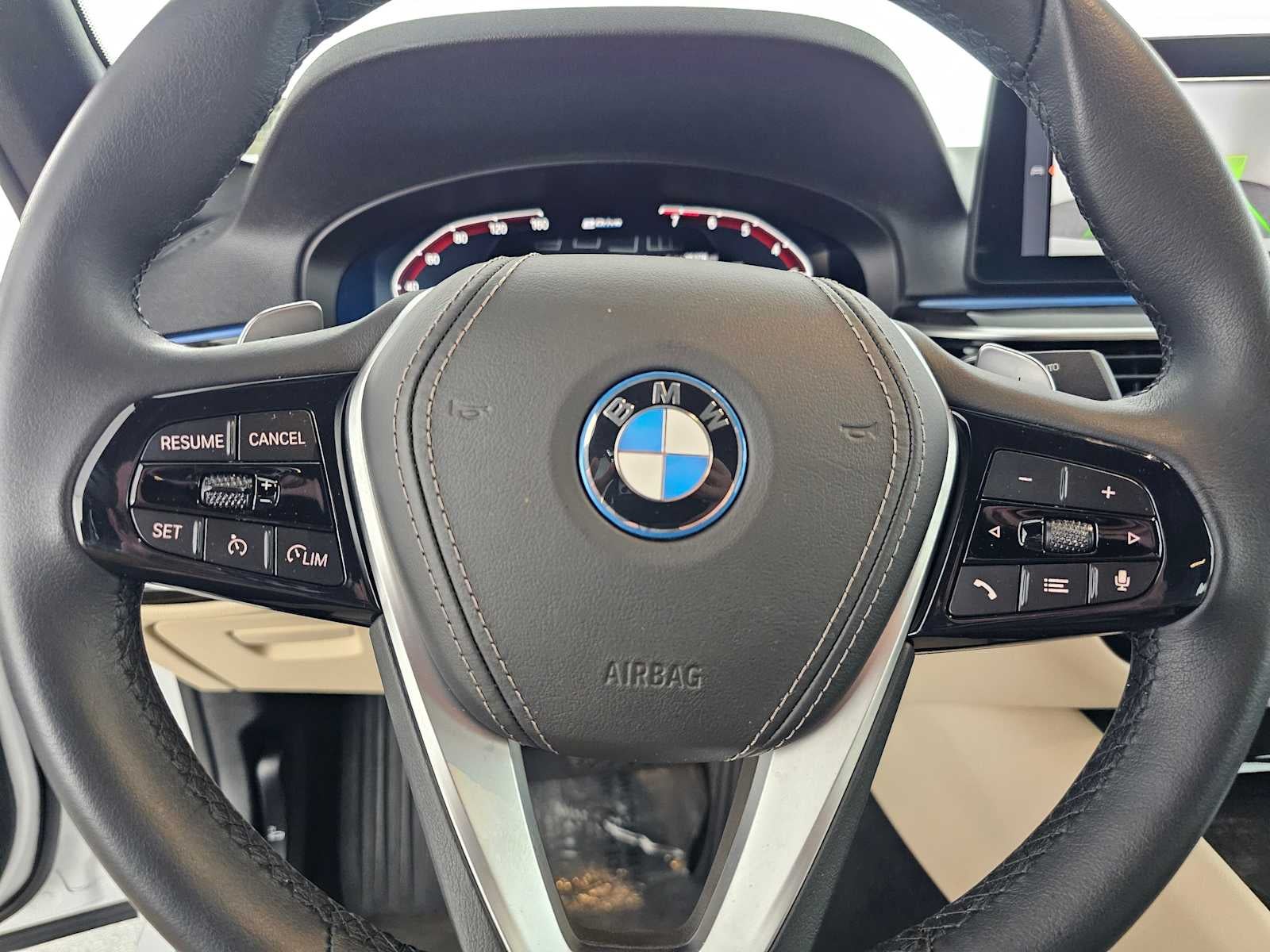 2023 BMW 530e 530e
