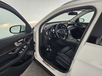 2019 Mercedes-Benz GLC 300 GLC 300