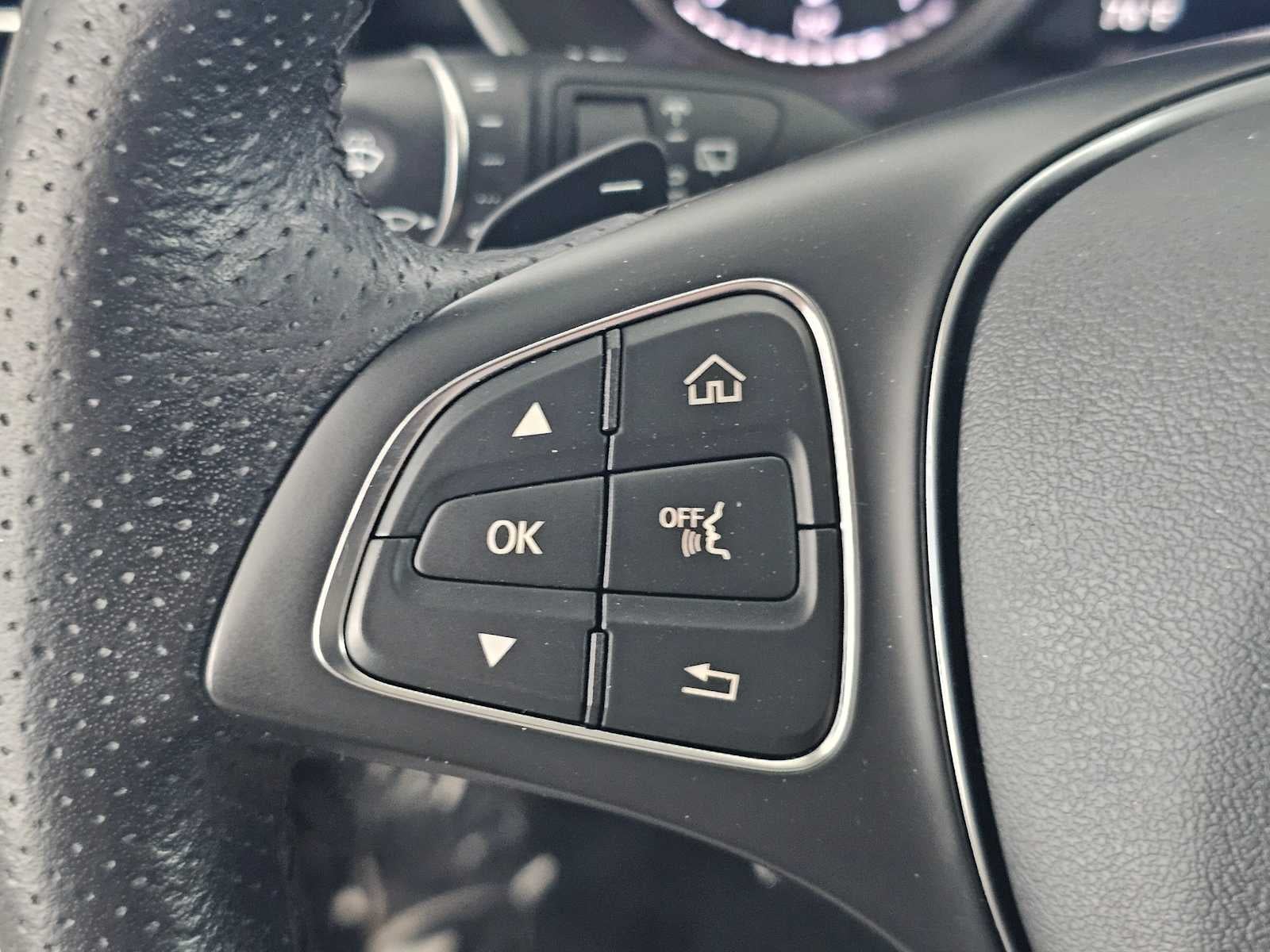 2019 Mercedes-Benz GLC 300 GLC 300