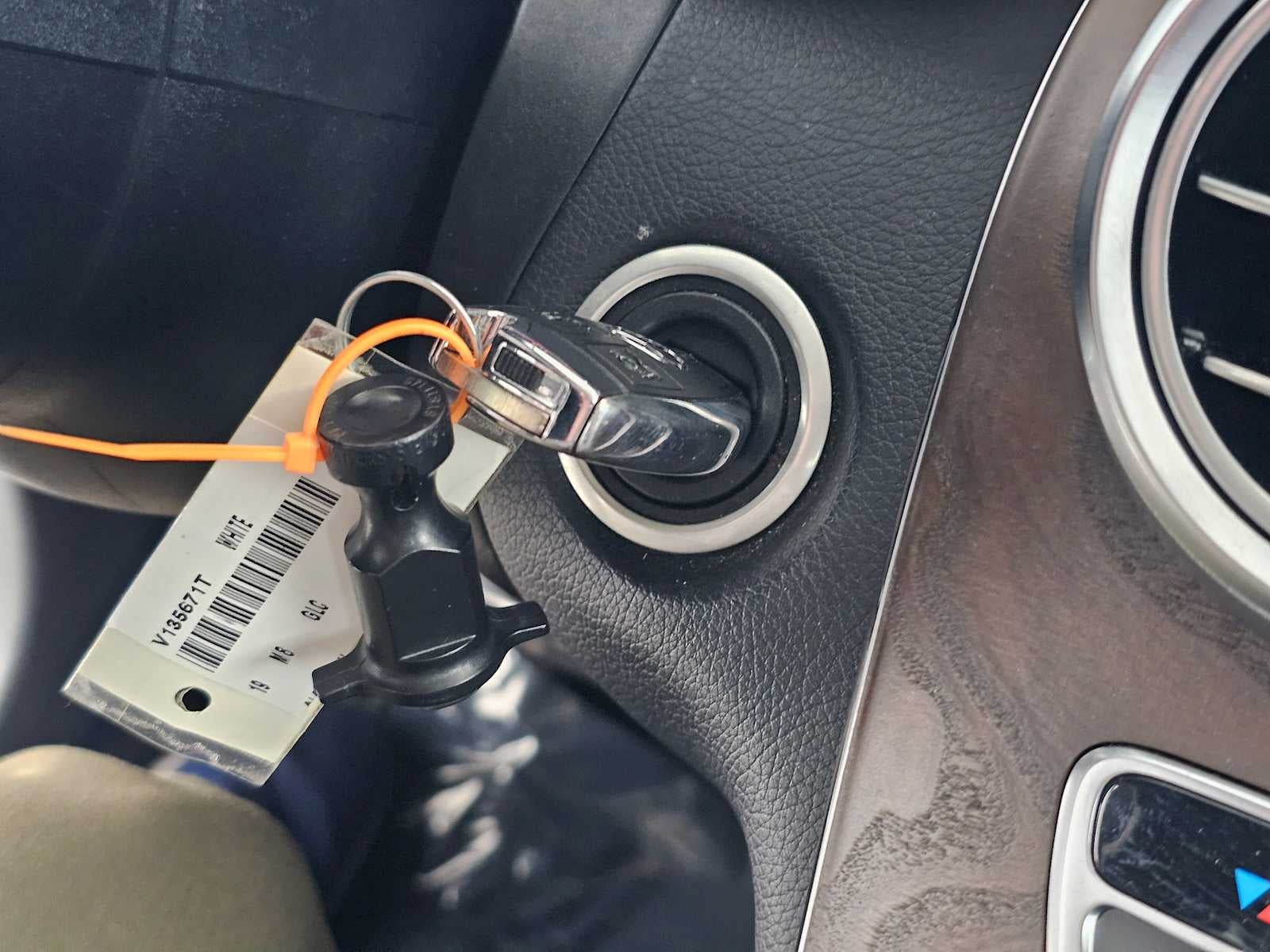 2019 Mercedes-Benz GLC 300 GLC 300