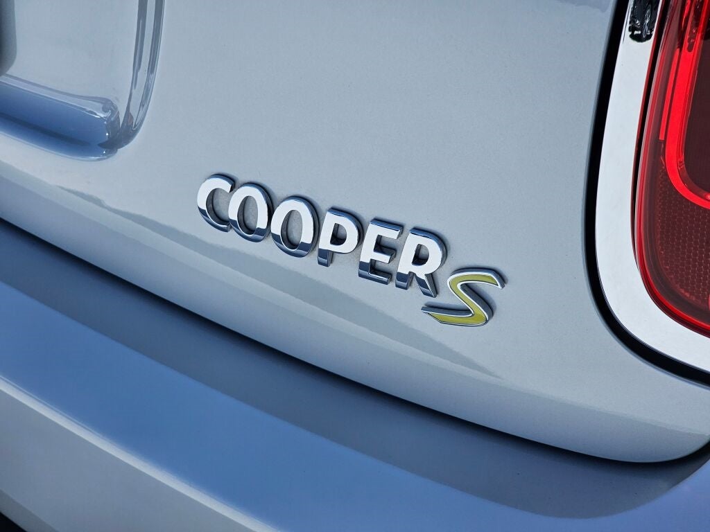 2022 MINI Hardtop 2 Door Cooper SE