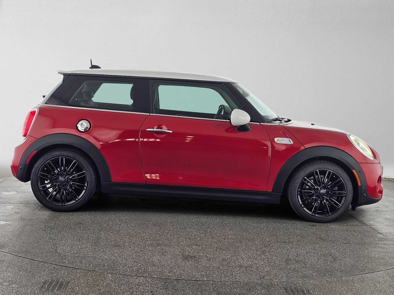 2018 MINI Hardtop 2 Door Cooper S