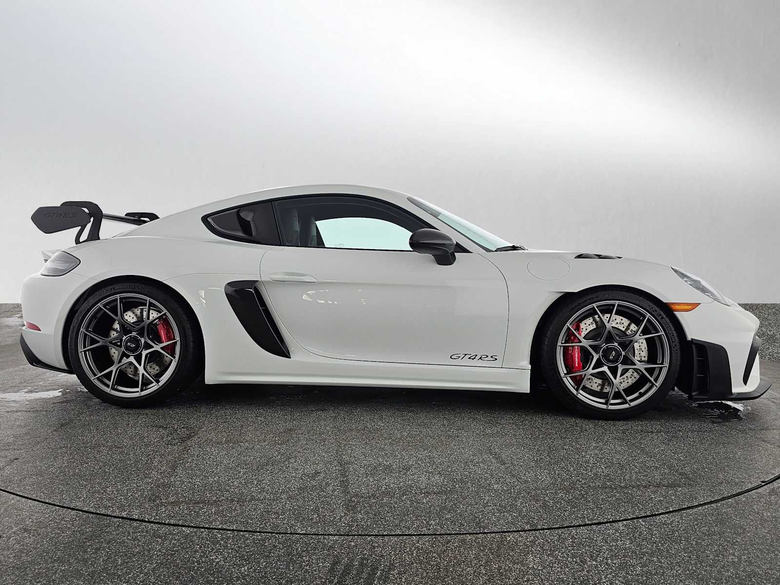 2023 Porsche 718 Cayman GT4 RS