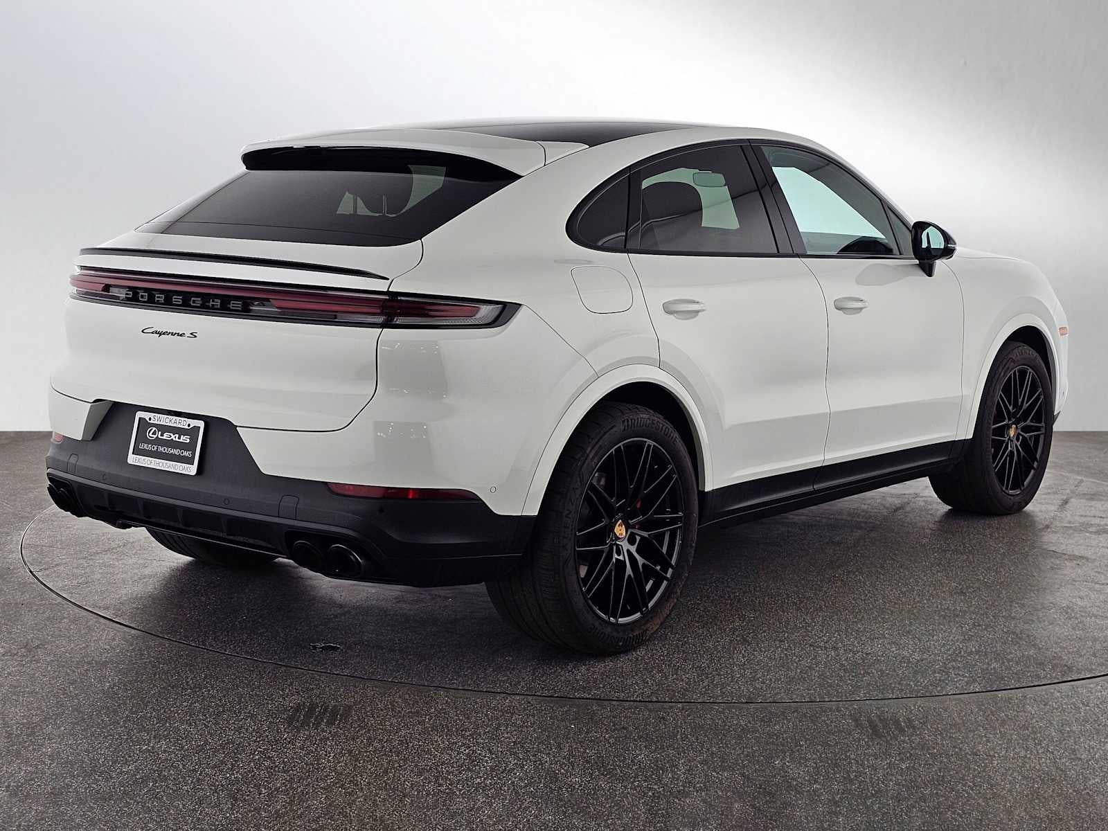 2024 Porsche Cayenne S