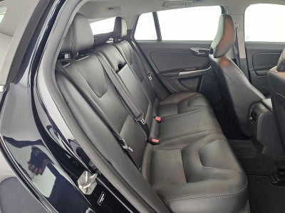 2016 Volvo V60 T5 Drive-E Platinum