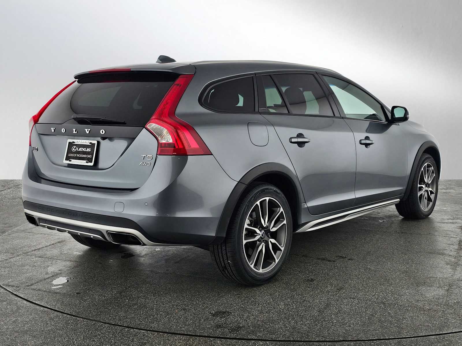 2018 Volvo V60 Cross Country T5 AWD