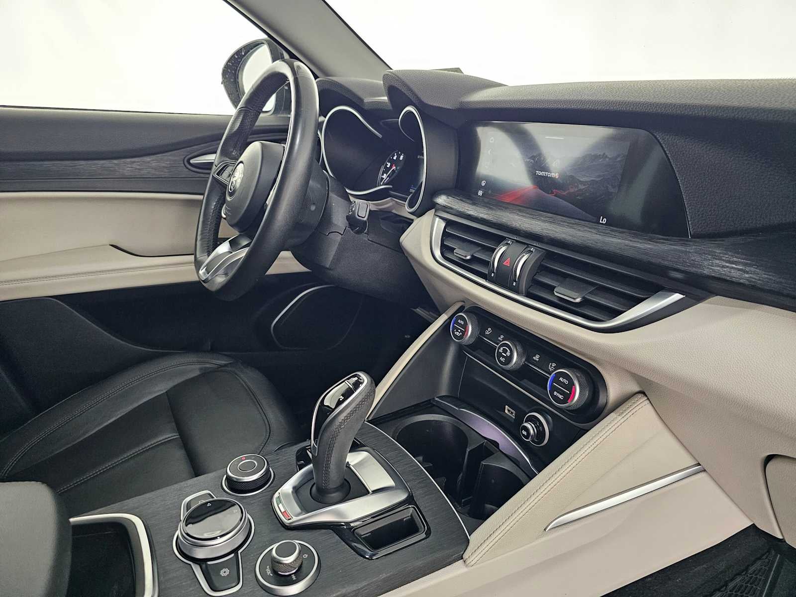 2020 Alfa Romeo Stelvio RWD