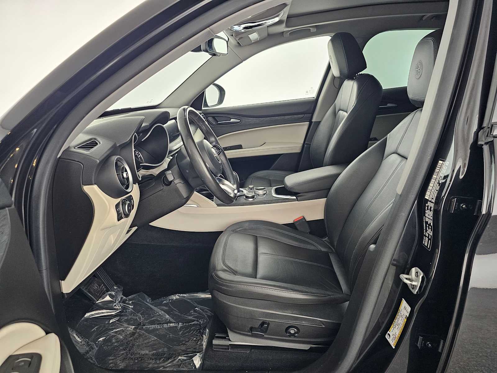 2020 Alfa Romeo Stelvio RWD